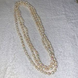 Vintage freshwater beaded necklace